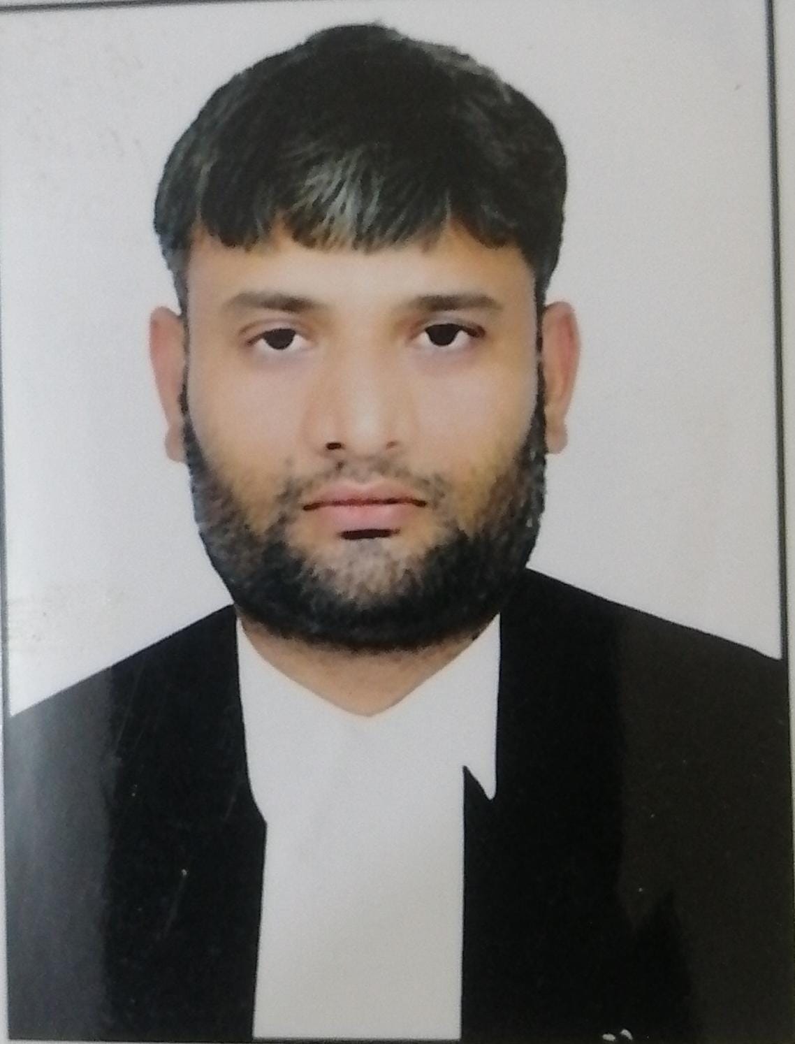 sushil tiwari - Image missing