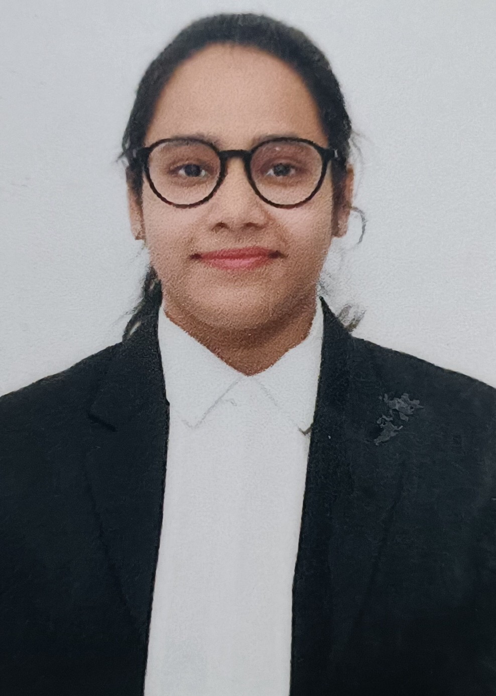 SHREYA TRIPATHI - Image missing